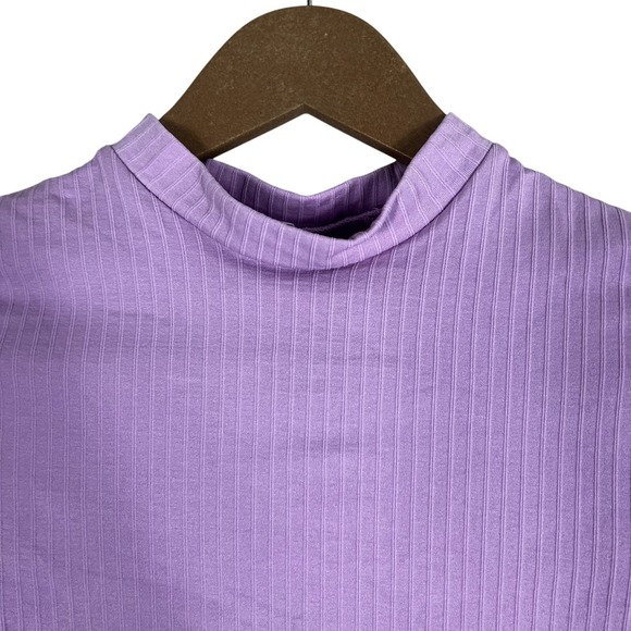 Urban Outfitters Kawaii Cutout Back Crop Top Pastel Purple Ribbed Y2K Size XS/S - Picture 3 of 5